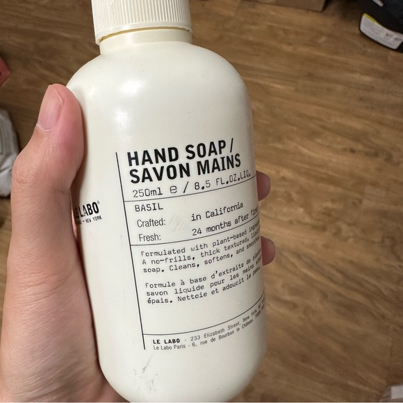 Le Labo Hand Soap Basil 8.5 oz / 250 mL NEW - Picture 2 of 4